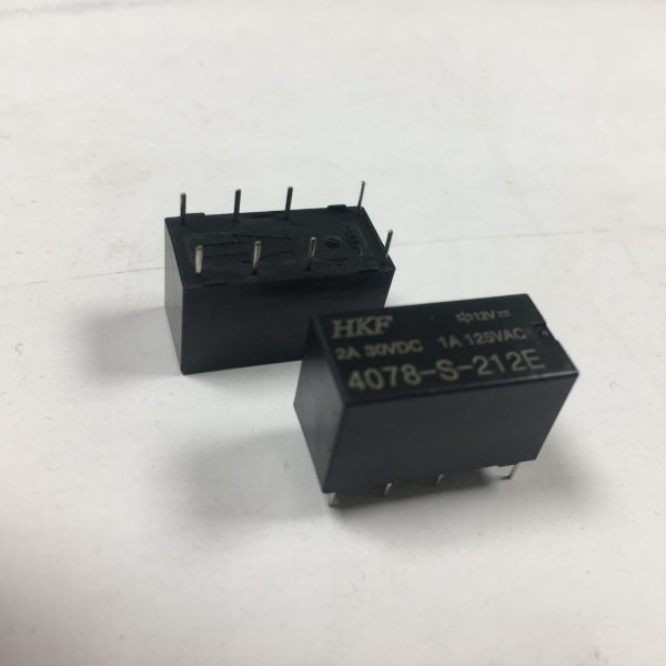 رله مخابراتی 8 پین HKF 4078-S-212E 12V-2C-1A
