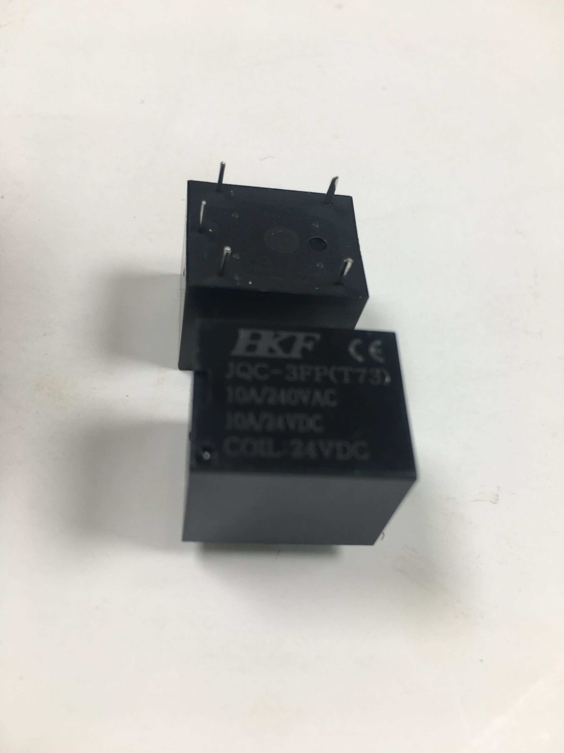 hkf t73 24v رله میلیون HKF JQC-3FP(T73) 24V-1C-10A