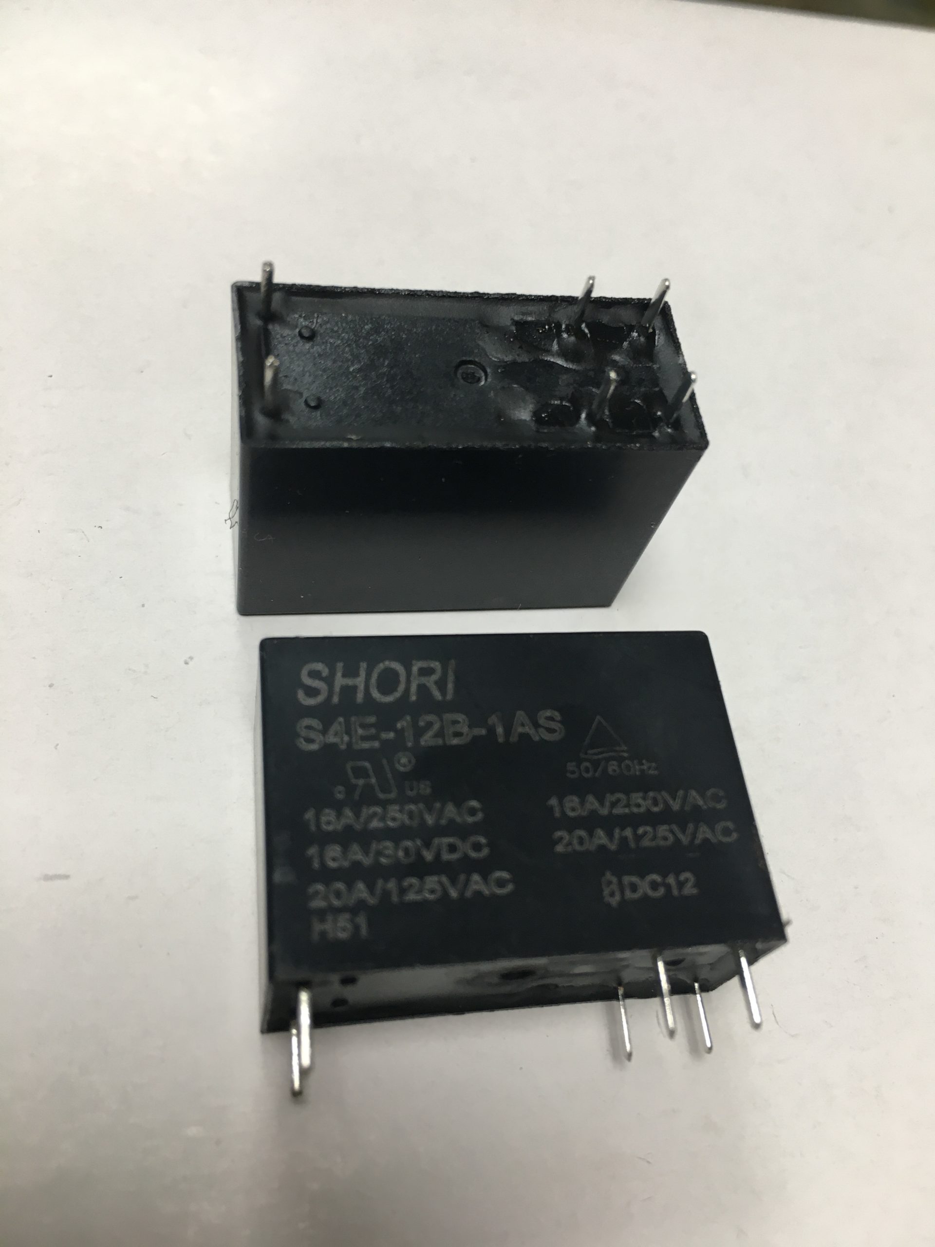 IMG_8513 رله کتابی SHORI S4E-12B-1AS 12V-1B-6PIN-16A